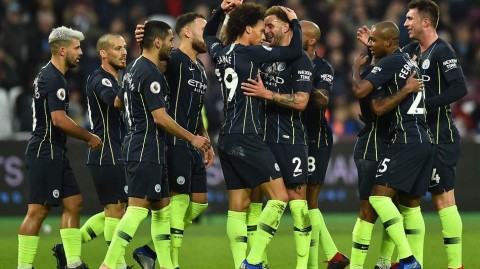 蓝月照亮伦敦碗：萨内双响斯特林闪耀，曼城客场四球大胜西汉姆联