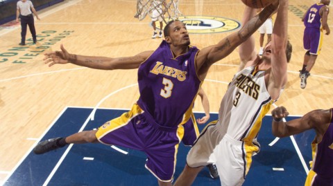 重温紫金巅峰：2009年湖人复仇步行者经典战役回顾