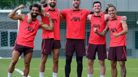 红军队员迪拜集结 萨拉赫领衔备战新征程