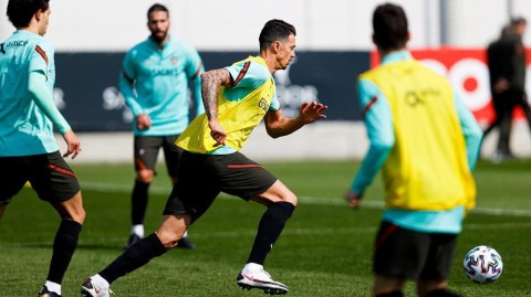 葡萄牙队都灵冲刺备战 C罗领衔剑指预选赛