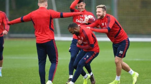 枪迷狂欢！逗逼双枪重装上阵，拉卡泽特满血回归训练场