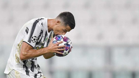 克里斯蒂亚诺·罗纳尔多誓师新征途：携手斑马军团，剑指意甲王座与欧洲之巅