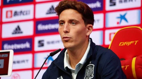 奥亚萨瓦尔领衔斗牛士军团，西班牙队发布会在即掀起青春风暴