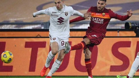 红狼主场啃下硬骨头，十人都灵饮恨奥林匹克——意甲第12轮罗马3比1都灵比赛日影像纪实