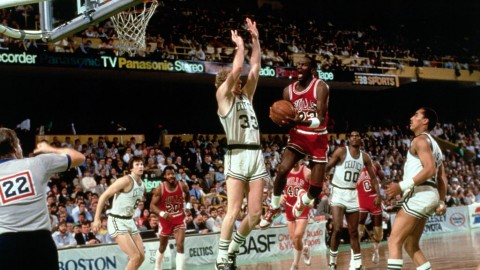 三十载传奇回响：从63分神迹到奇才谢幕，乔丹为何永恒