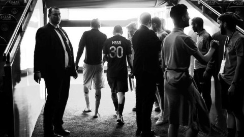 球王远渡重洋的告别与新篇