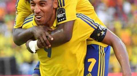 加蓬传奇谢幕，奥巴梅扬告别十三载国脚生涯