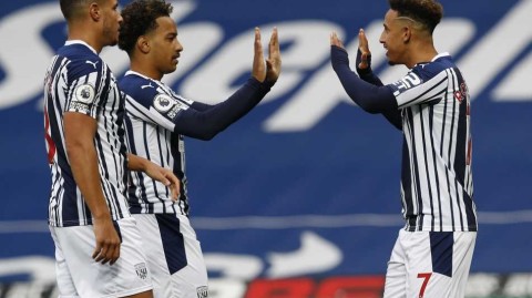 疫情下的英超变局：空荡看台与每场十五镑的“看球门槛”