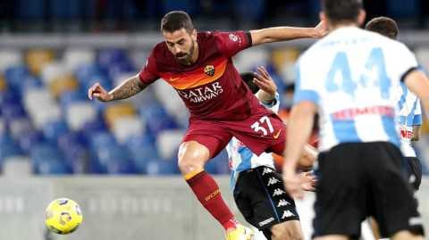 致敬球王！那不勒斯四球大胜罗马，用一场史诗级胜利告慰马拉多纳在天之灵