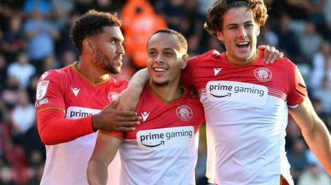 卡拉宝杯首轮激战，斯蒂夫尼奇点杀卢顿晋级