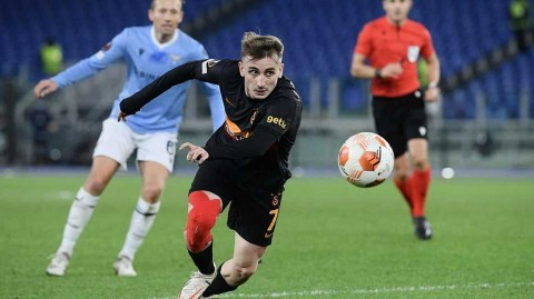 欧联杯鏖战：蓝鹰闷平土耳其雄狮 携手晋级淘汰赛