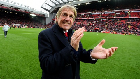 肯尼·达格利什爵士与新冠病毒的艰难对决