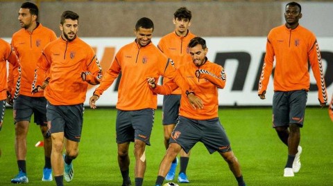 布拉加远赴英伦，狼郡备战欧联杯