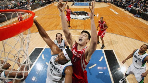 时光回溯2009：姚明内线擎天，火箭残阵演绎华丽进攻