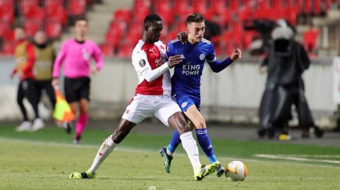 欧联杯激战布拉格，捷克铁骑主场逼平英超黑马莱斯特城