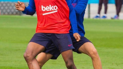 巴塞罗那的双子星：当十七岁的法蒂遇见十八岁的普吉，这是红蓝未来的模样