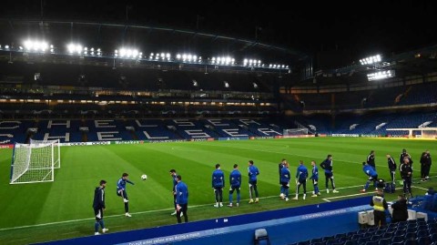 决战前夕的专注萨格勒布迪纳摩欧冠关键战前的最后备战