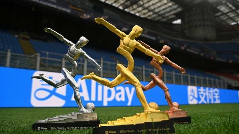 米兰城风云际会，欧国联奖杯静待王者降临