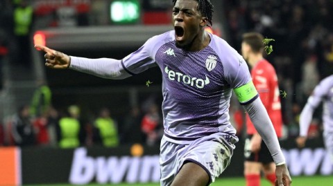 蓝军后防新篇章法国铁卫迪萨西的斯坦福桥之路