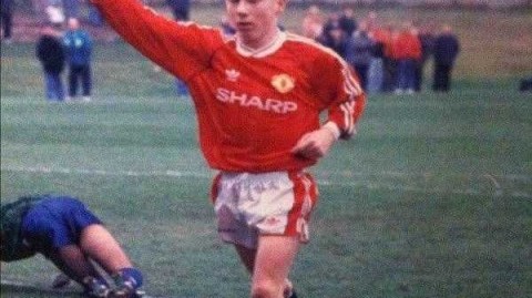 生姜头的红色轨迹：保罗·斯科尔斯生日纪念