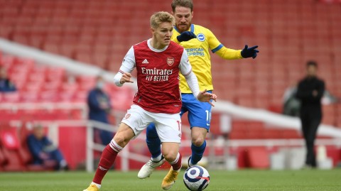 英超收官战完美落幕 佩佩闪耀双响炮阿森纳力擒布莱顿