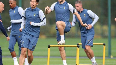 北伦敦劲旅蓄势待发：热刺全力冲刺欧联杯正赛资格