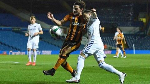 点球大战惊魂埃兰路 利兹联憾负赫尔城上演联赛杯史诗对决