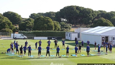 疫后重启：镜头下的马竞铁军与菲利克斯的无声宣言