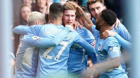 德布劳内天外飞仙定江山 曼城力克蓝军揽十二连胜