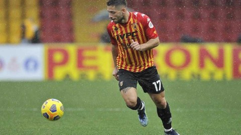 因扎吉与拉涅利的斗法 贝内文托战平桑普多利亚