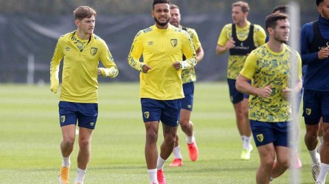 伯恩茅斯全力备战联赛杯 迪恩考特青年军静候蓝月亮