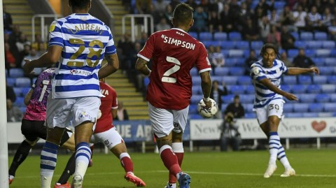 英冠激战：雷丁二比三惜败布里斯托尔城，主场球迷五味杂陈