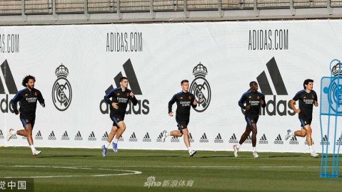 皇家马德里巴尔德贝巴斯基地备战西甲，众将回归训练场