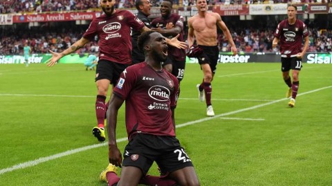 意甲激战：萨勒尼塔纳主场逆转维罗纳全纪录