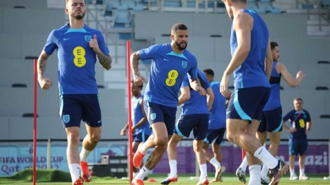 三狮军团决战前夜的紧张备战