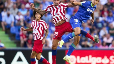 红白军团客场凯旋莫拉塔双响菲利克斯魔术助攻