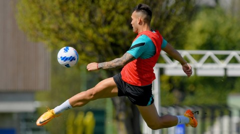 蓝黑军团决战前哨训练场风云