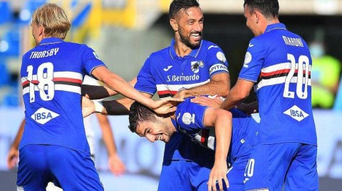 意甲经典一战回顾：帕尔马半场两球领先遭桑普多利亚三球神奇逆转