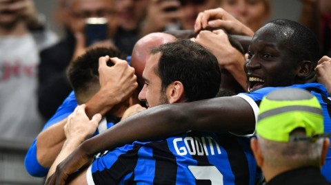 2019米兰德比经典战：国际米兰客场完胜AC米兰豪取四连胜