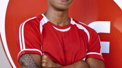 新西兰完胜首进决赛的瓦努阿图，第六次捧起大洋洲国家杯