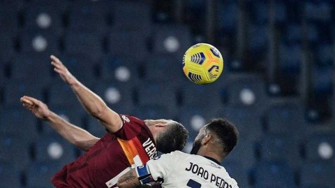 永恒之城的进球盛宴 罗马新年鏖战险胜卡利亚里