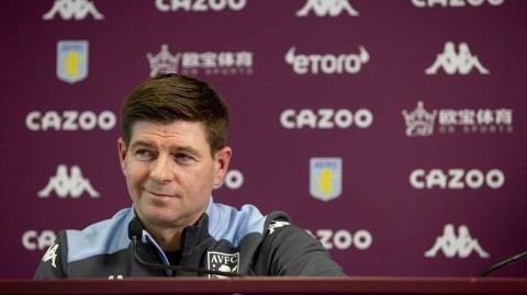 杰拉德掌舵维拉迎战旧主利物浦，赛前发布会眼神坚毅气场全开