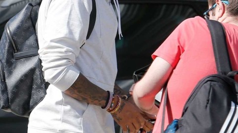 凯文博阿滕的巴萨岁月从豪门舞台的聚光灯到独自落寞的背影