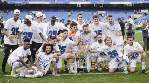 皇马提前四轮西甲夺冠