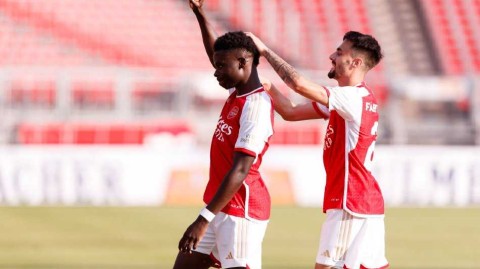 绿茵夏夜下的季前序章 纽伦堡与枪手握手言和