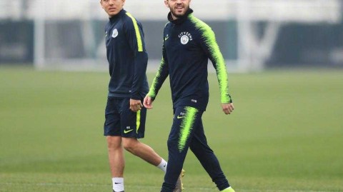 曼城兵发活力球场 备战时刻欢乐多