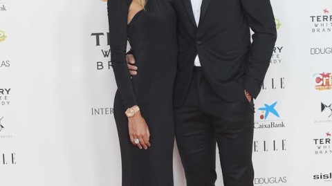 莫拉塔与爱妻携手出席慈善晚宴 为癌症研究募集善款