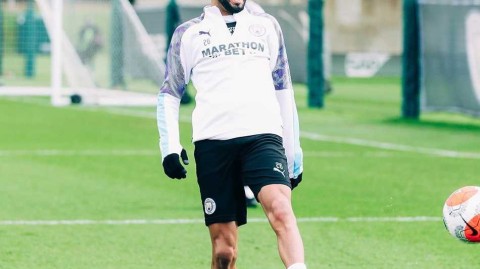 德布劳内伤愈回归训练 曼城全力冲刺备战阿森纳天王山战役