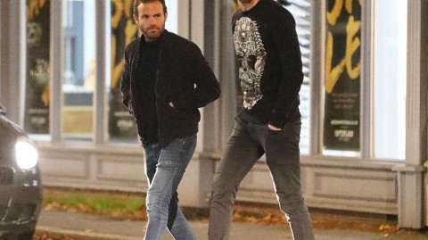 曼市双雄的温情午后：德赫亚与马塔的友谊时光