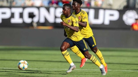 恩凯迪亚独中两元，阿森纳完胜佛罗伦萨赢取国际冠军杯开门红